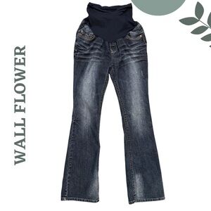 🛍️3/$40 Wall Flower Flare Maternity Jeans – Size Medium